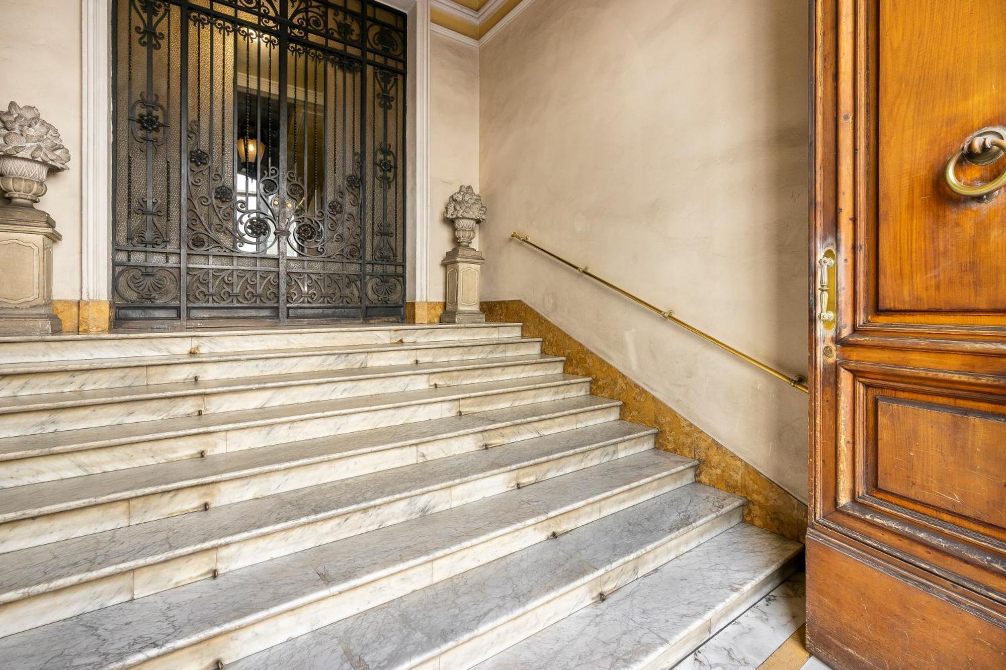 San Marco Black Appartamento Luxury Con Terrazzo E Parcheggio Su Richiesta 佛罗伦萨 外观 照片