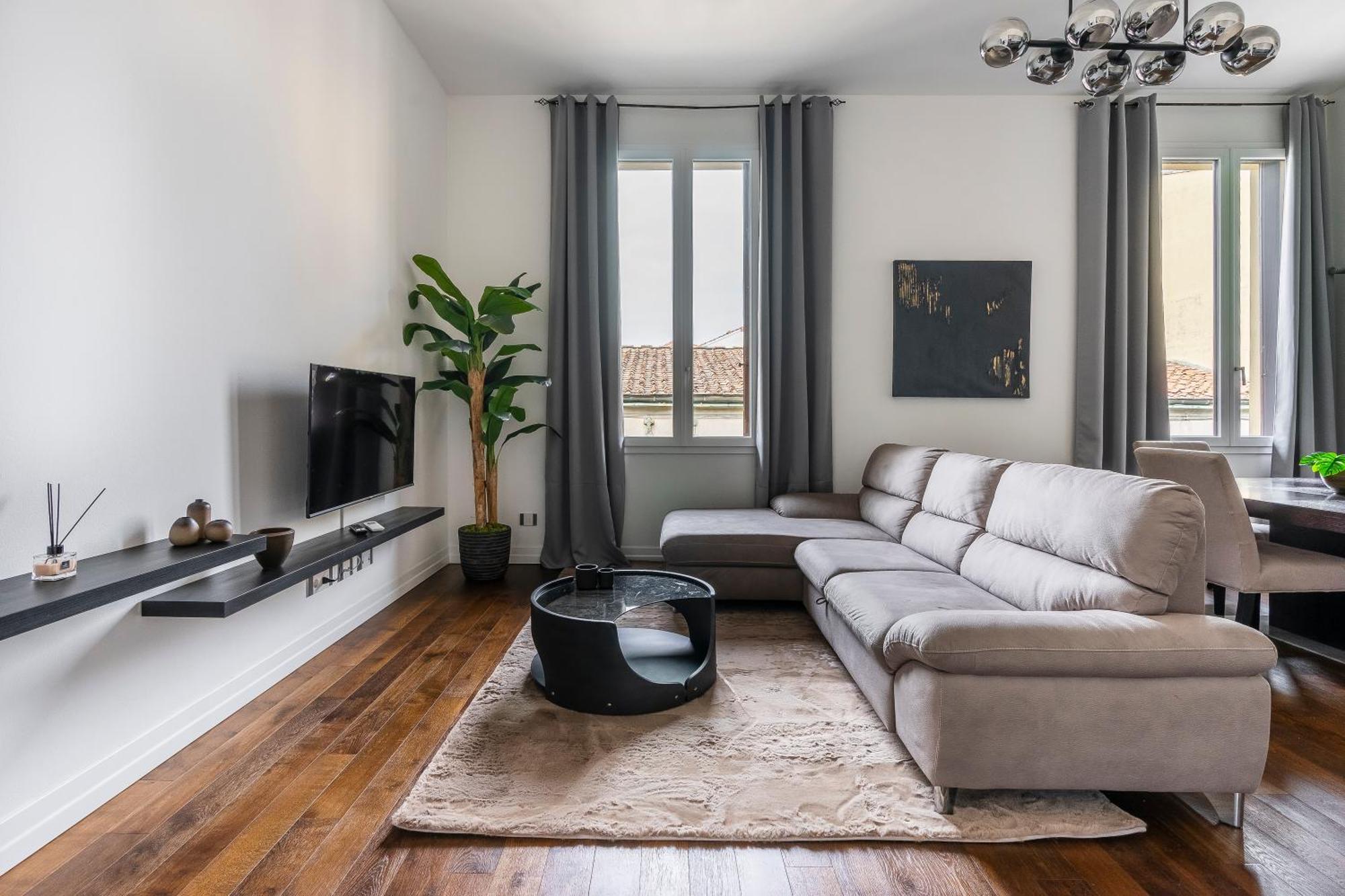 San Marco Black Appartamento Luxury Con Terrazzo E Parcheggio Su Richiesta 佛罗伦萨 外观 照片
