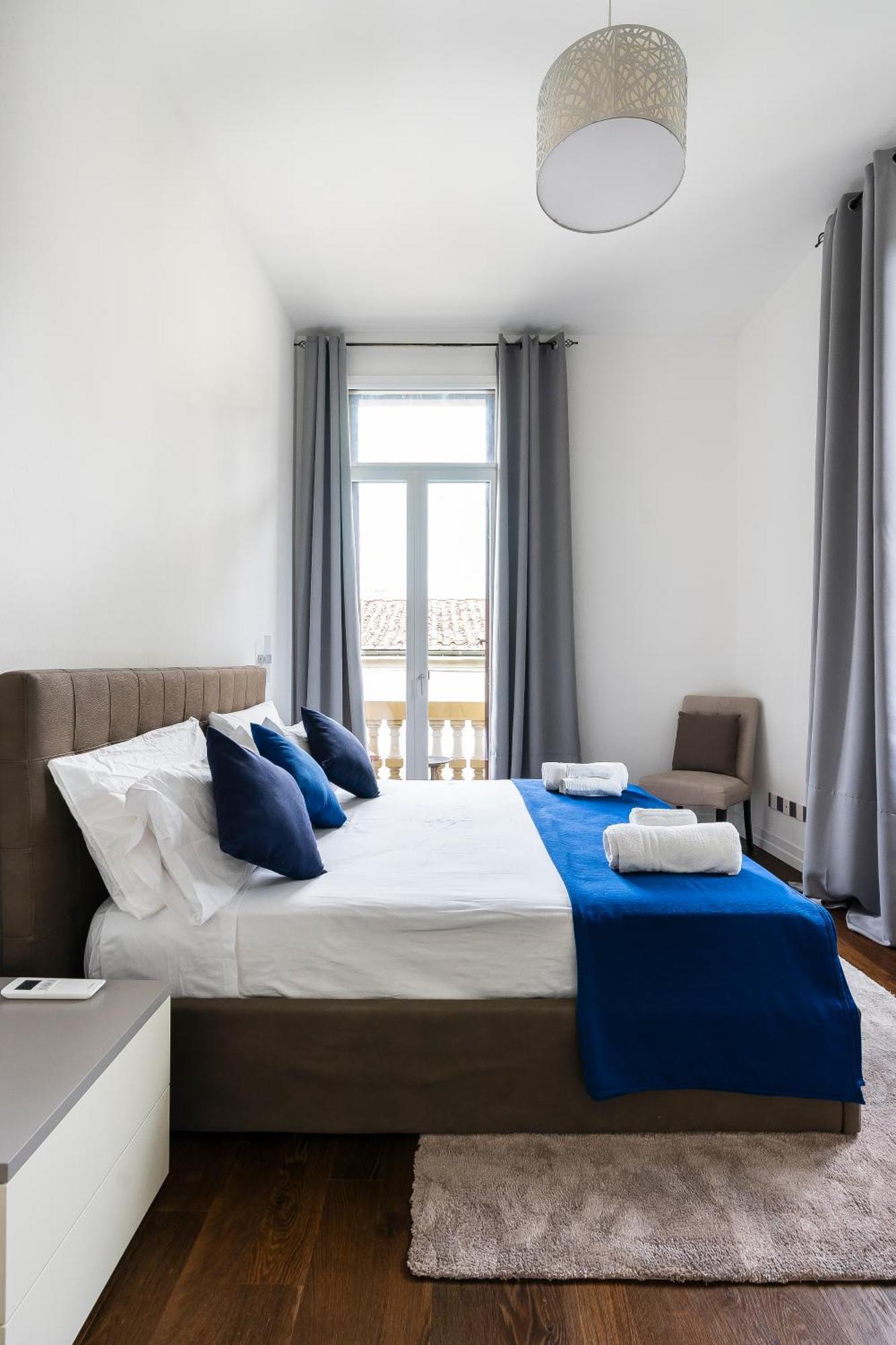 San Marco Black Appartamento Luxury Con Terrazzo E Parcheggio Su Richiesta 佛罗伦萨 外观 照片