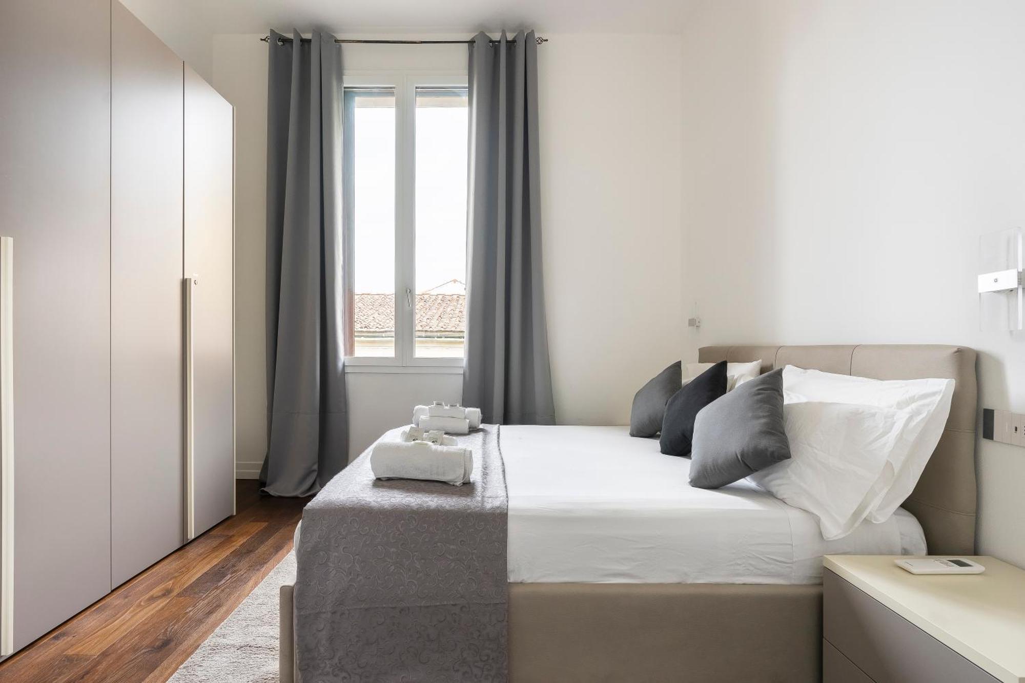 San Marco Black Appartamento Luxury Con Terrazzo E Parcheggio Su Richiesta 佛罗伦萨 外观 照片